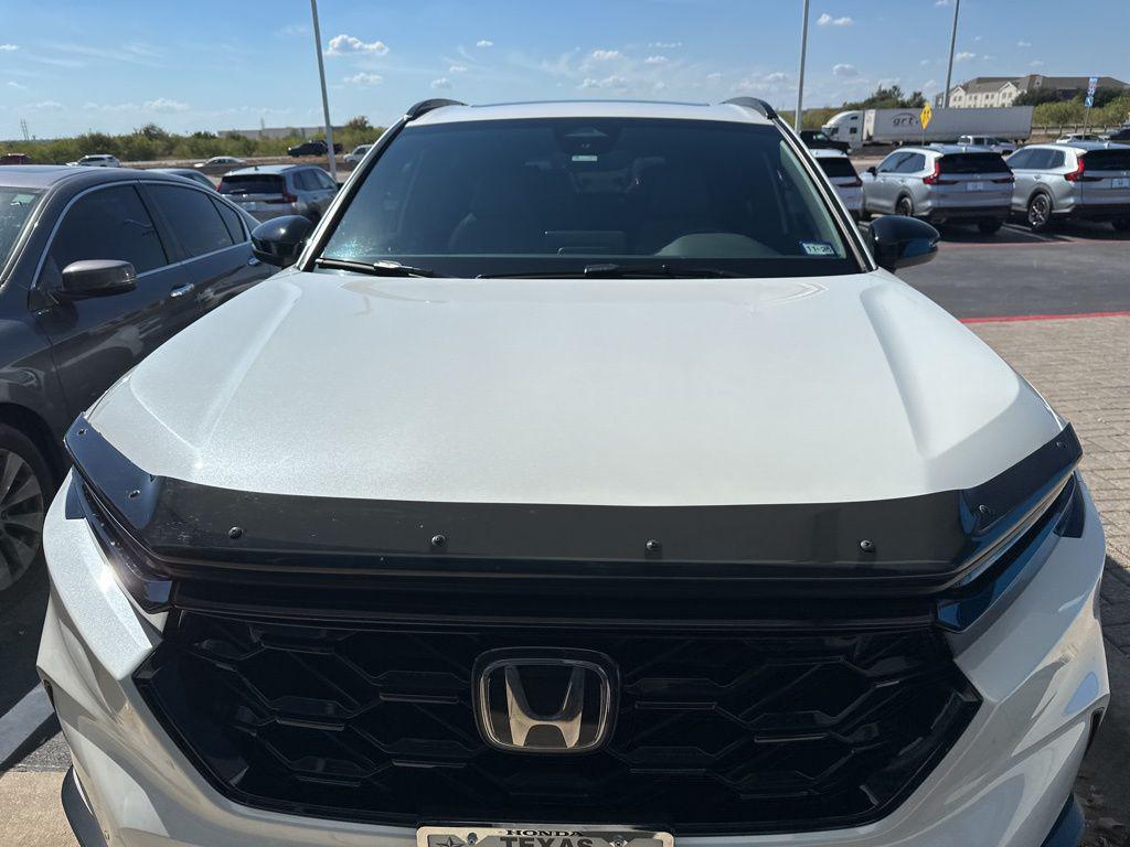 used 2024 Honda CR-V Hybrid car, priced at $34,000