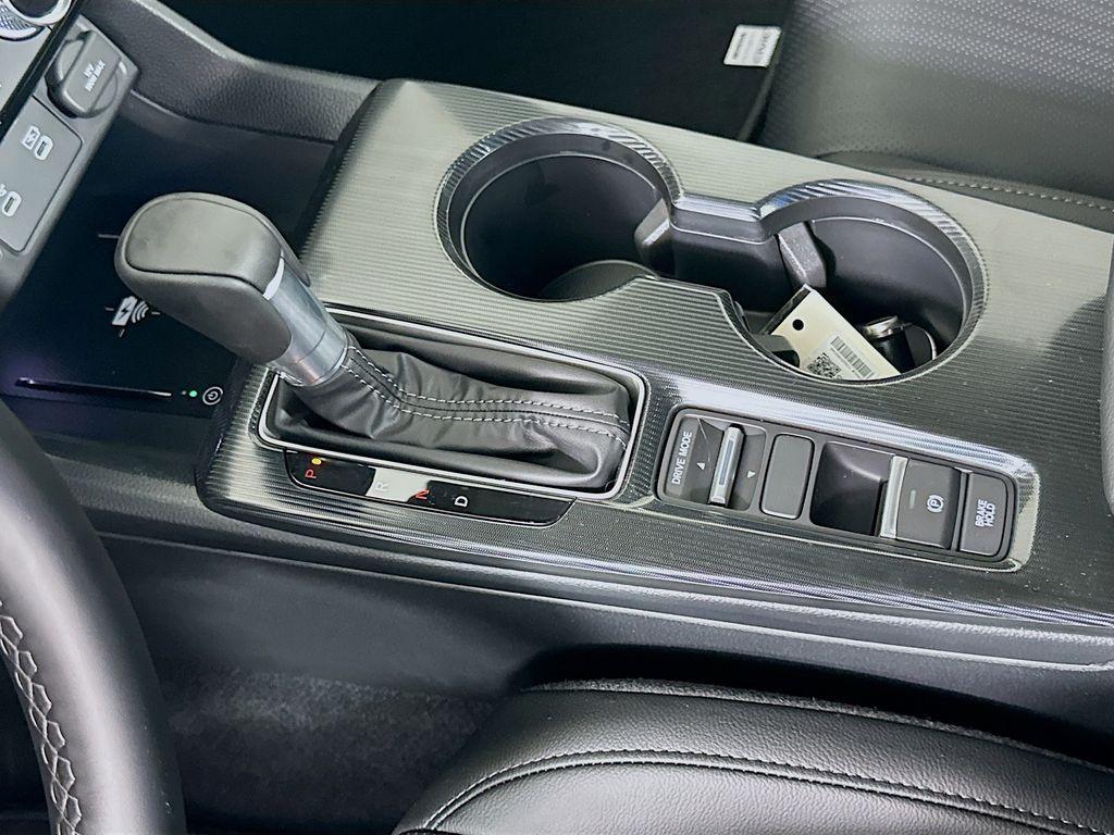 new 2026 Honda Civic Hybrid car, priced at $33,945