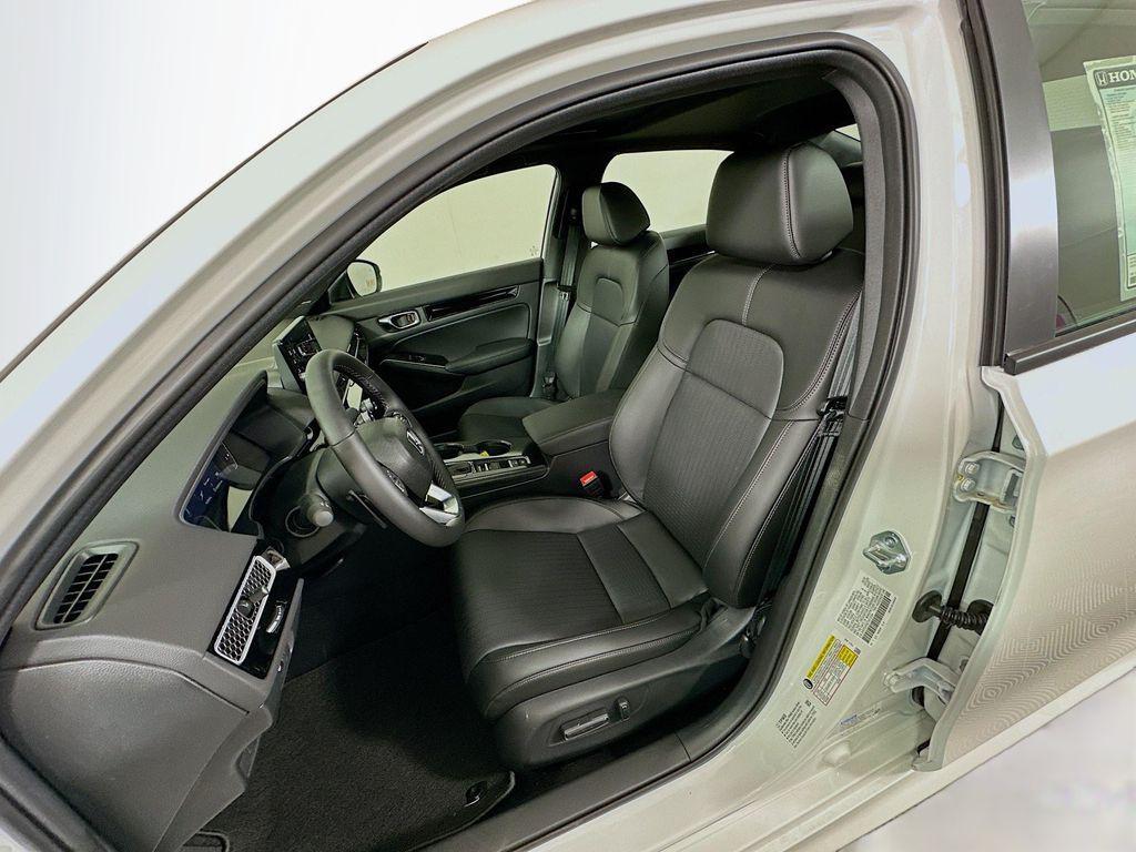 new 2026 Honda Civic Hybrid car, priced at $33,945