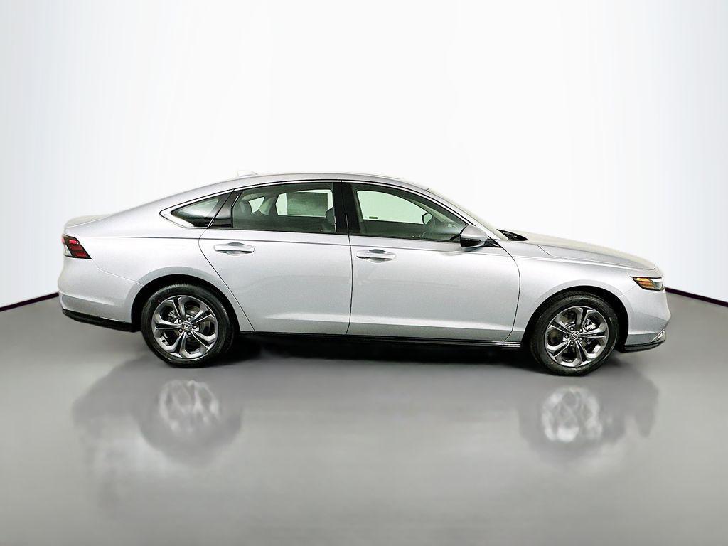 new 2025 Honda Accord Hybrid car, priced at $36,135