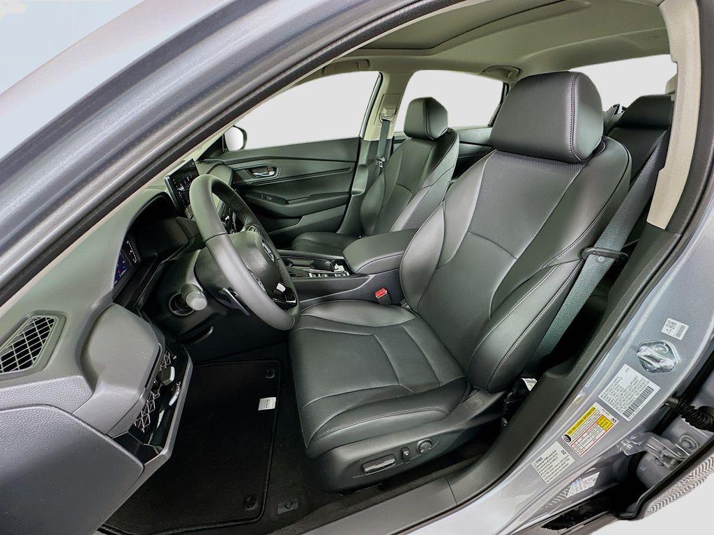 new 2025 Honda Accord Hybrid car, priced at $36,135