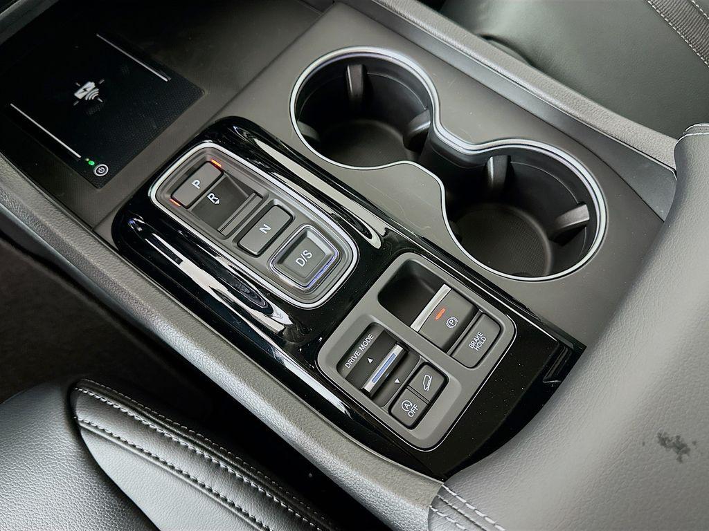 new 2025 Honda Pilot car, priced at $52,280