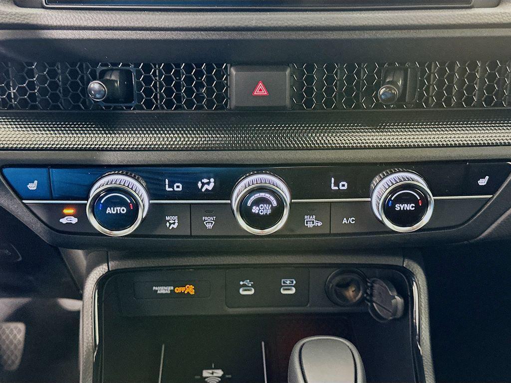 new 2026 Honda CR-V Hybrid car, priced at $40,250