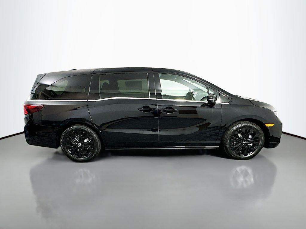 new 2026 Honda Odyssey car, priced at $45,390