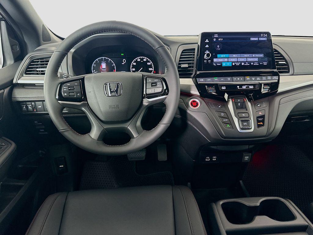 new 2026 Honda Odyssey car, priced at $45,390