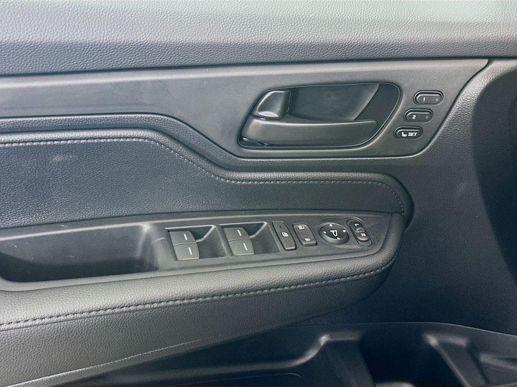 new 2026 Honda Odyssey car, priced at $45,390