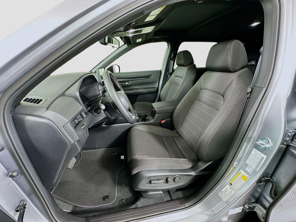 new 2026 Honda CR-V Hybrid car, priced at $38,580