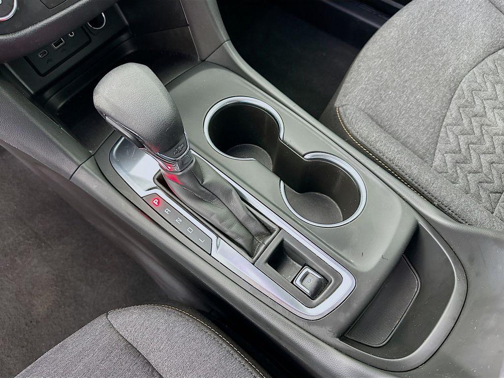 used 2022 Chevrolet Equinox car, priced at $18,800