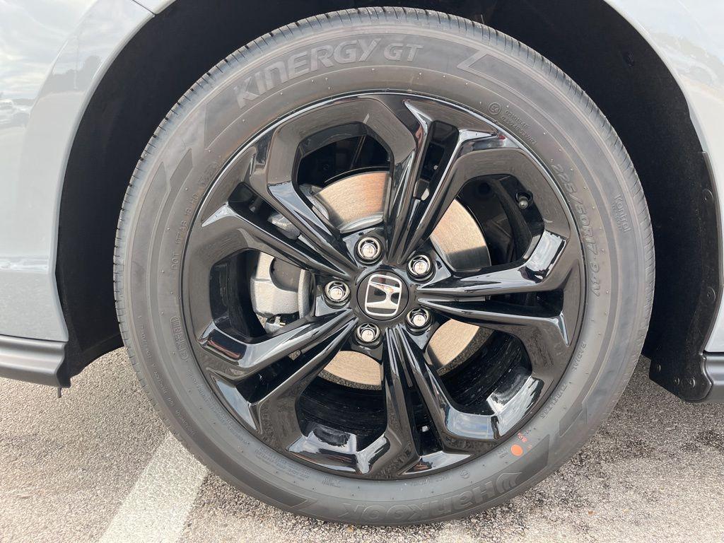 new 2025 Honda Accord car, priced at $32,165