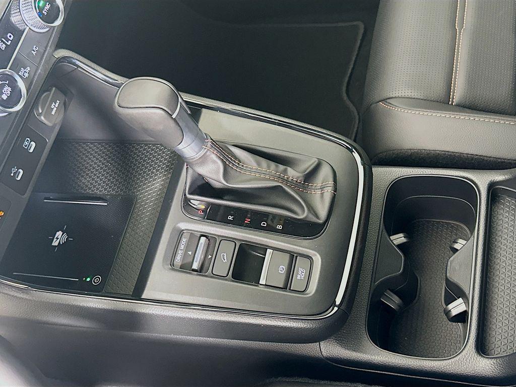 new 2026 Honda CR-V Hybrid car, priced at $40,630