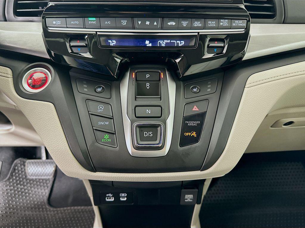 new 2026 Honda Odyssey car, priced at $46,140