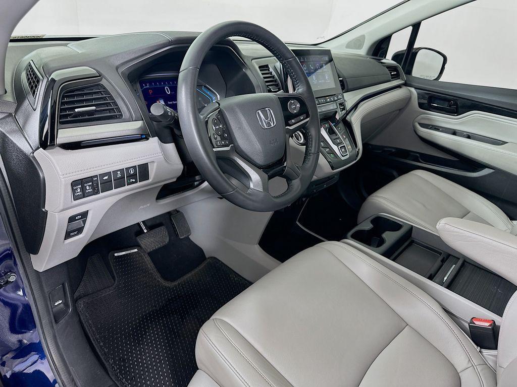 used 2023 Honda Odyssey car, priced at $35,300