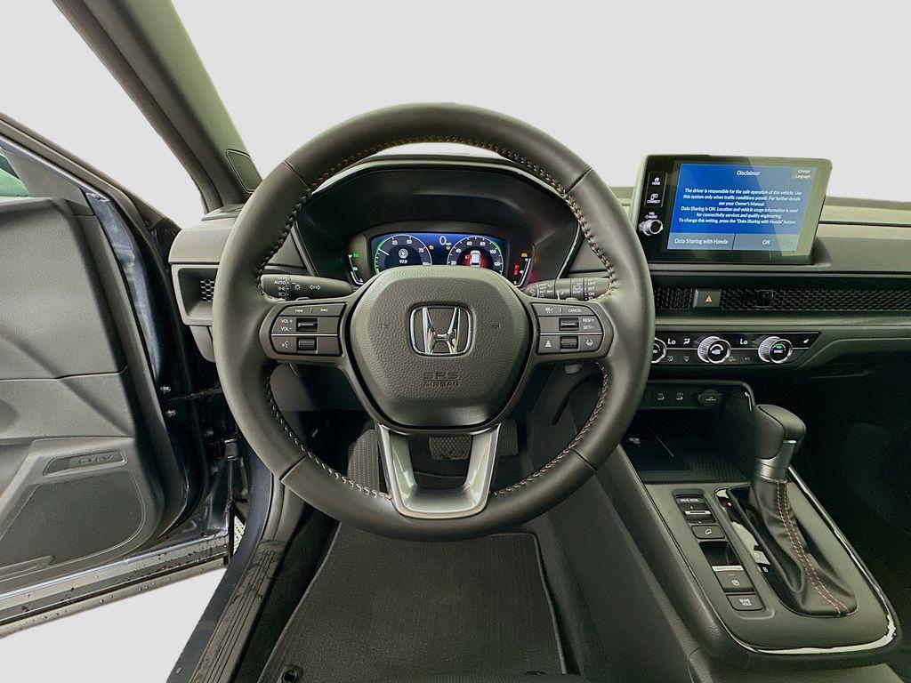 new 2026 Honda CR-V Hybrid car, priced at $40,175
