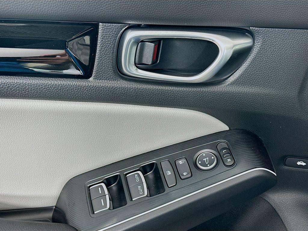 new 2026 Honda Civic Hybrid car, priced at $33,945