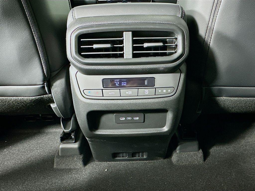 new 2025 Honda Pilot car, priced at $52,995