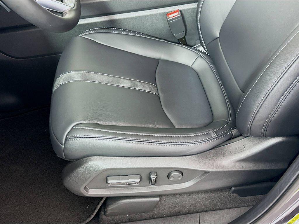 new 2025 Honda Pilot car, priced at $47,095