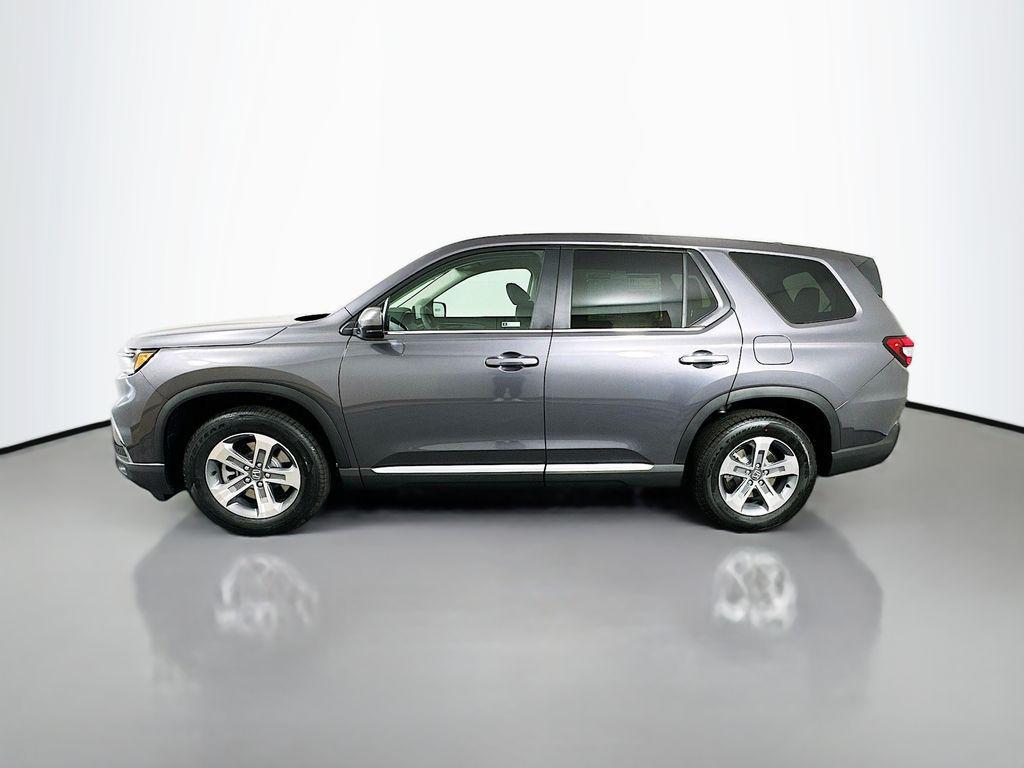 new 2025 Honda Pilot car, priced at $47,095