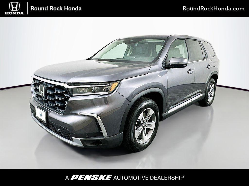 new 2025 Honda Pilot car, priced at $47,095