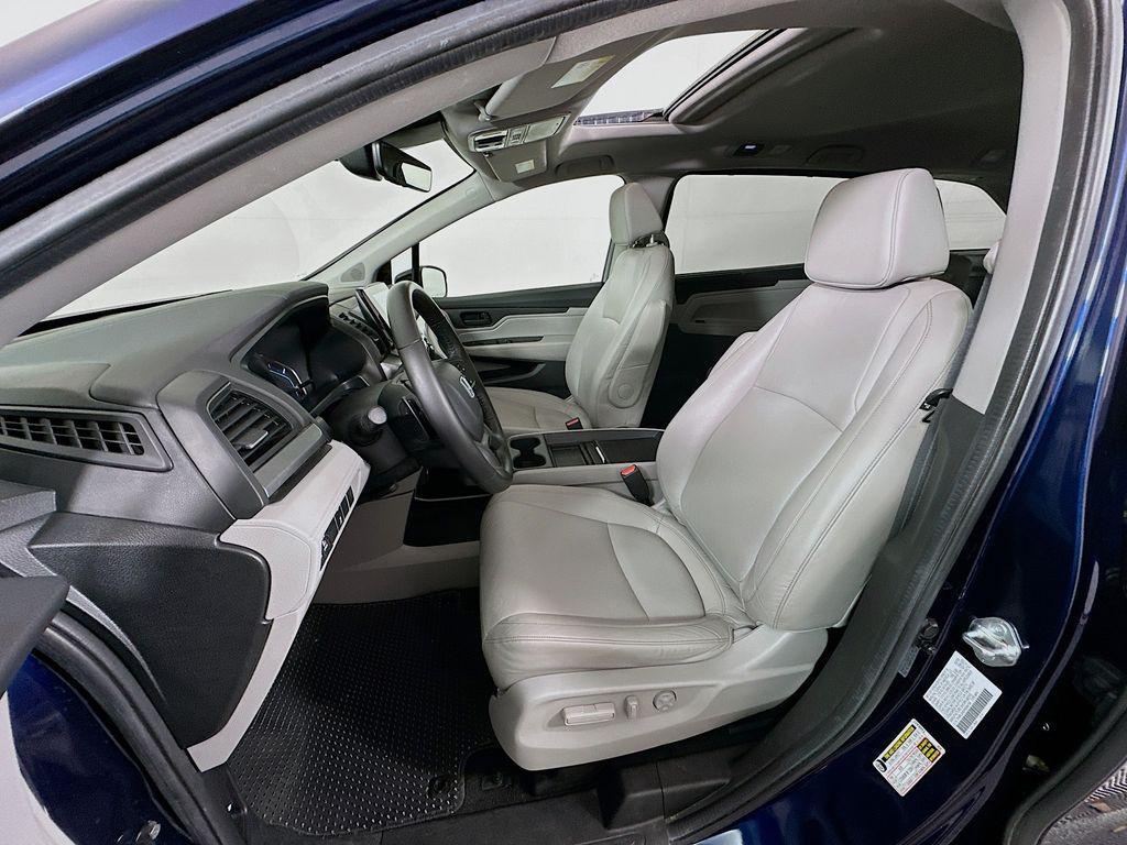 used 2024 Honda Odyssey car, priced at $34,400