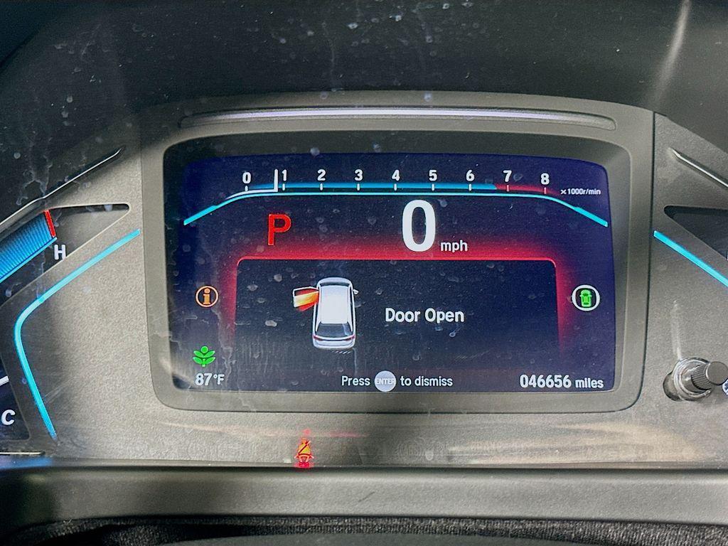 used 2024 Honda Odyssey car, priced at $34,400