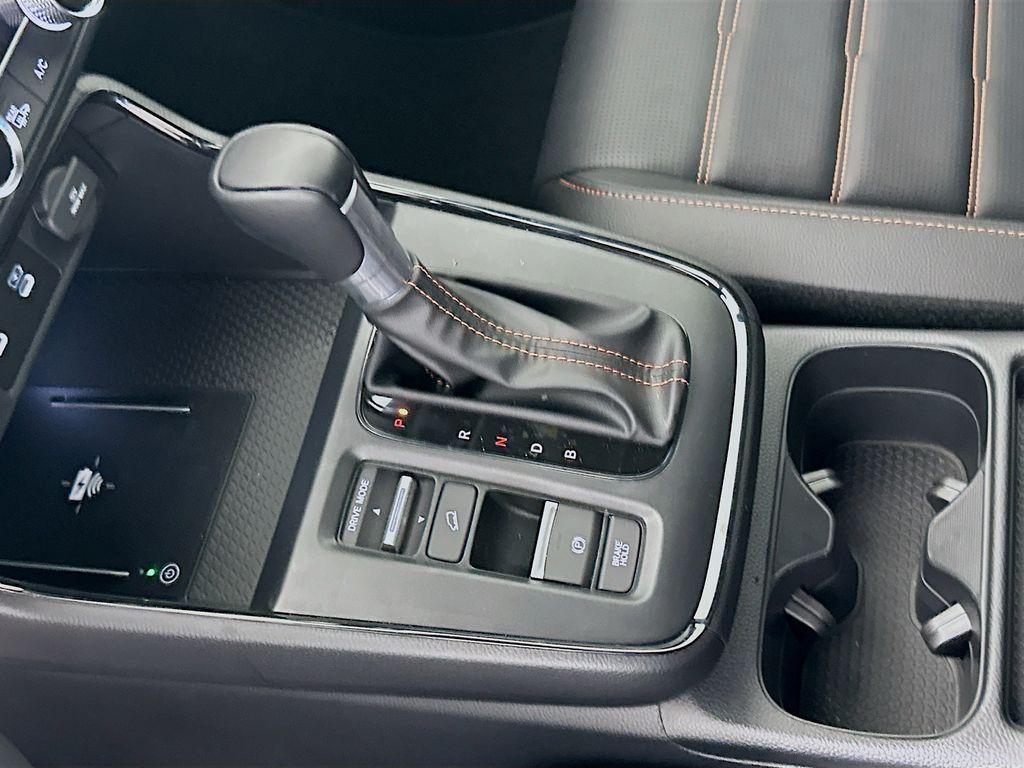 new 2026 Honda CR-V Hybrid car, priced at $40,630