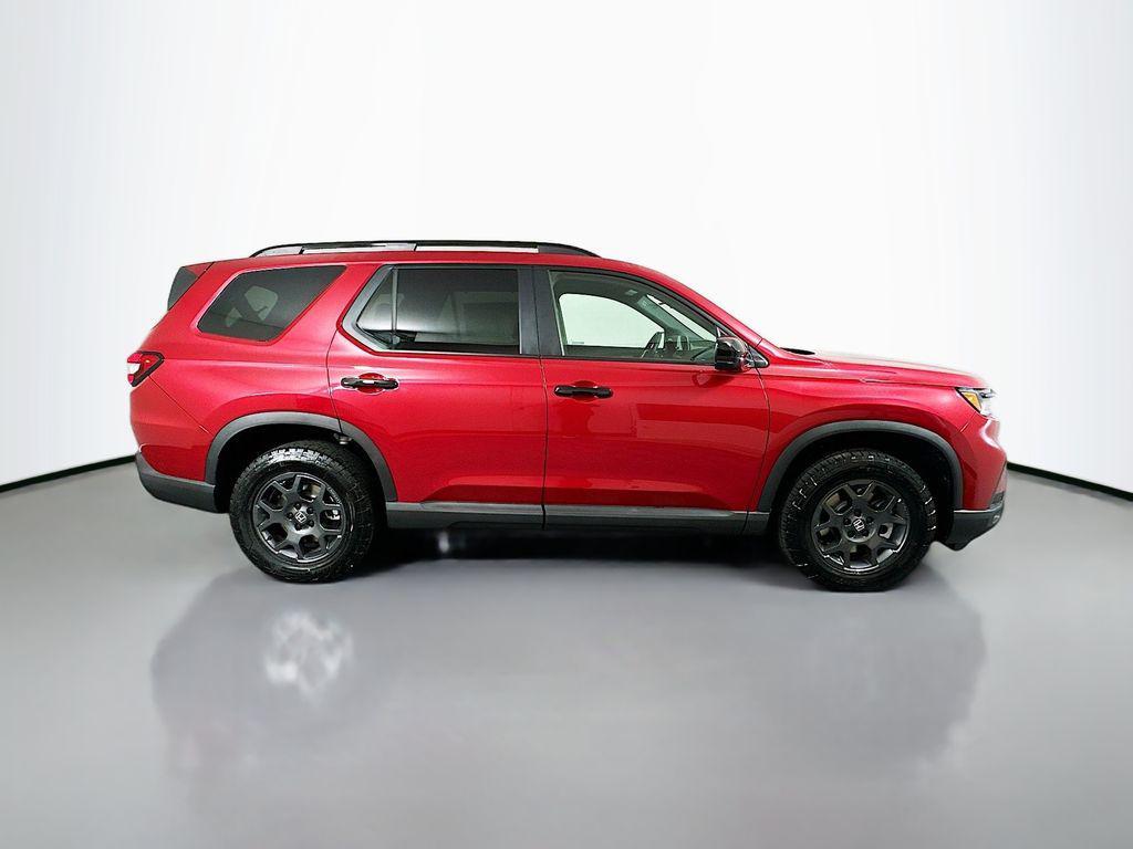 new 2025 Honda Pilot car, priced at $51,785