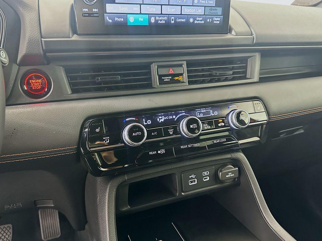 new 2025 Honda Pilot car, priced at $51,785