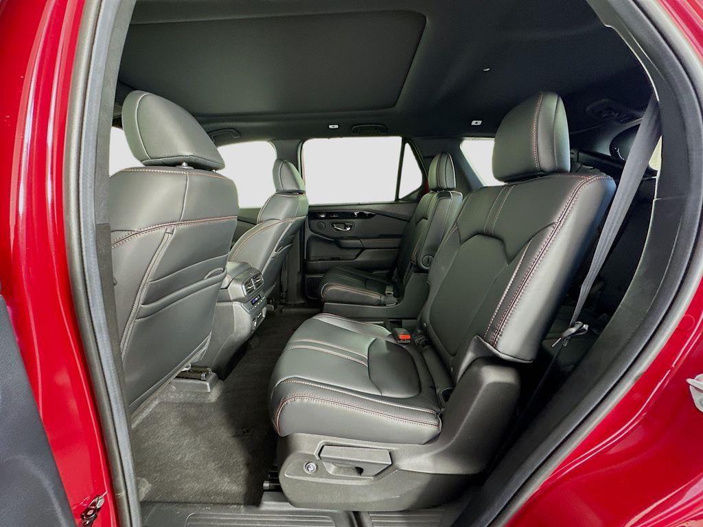 new 2025 Honda Pilot car, priced at $51,785