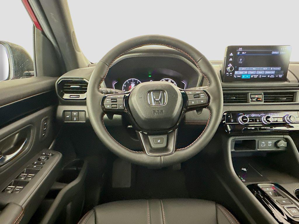 new 2025 Honda Pilot car, priced at $51,785