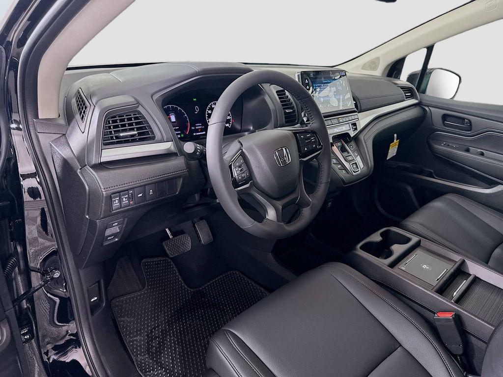 new 2026 Honda Odyssey car, priced at $44,290