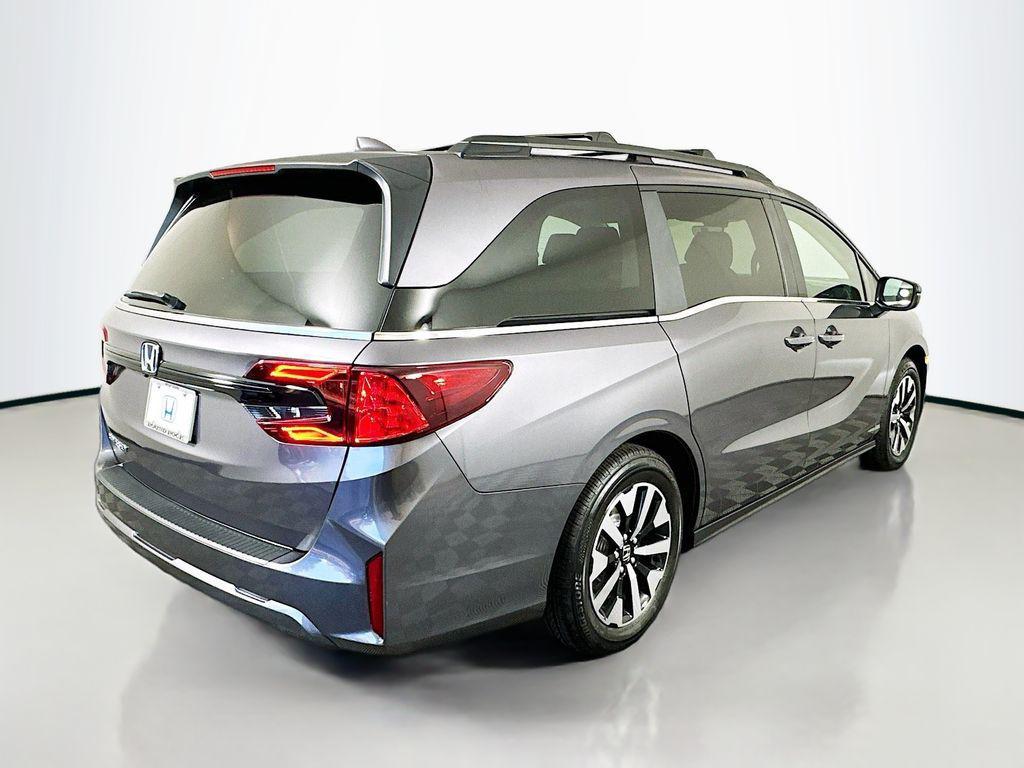 new 2026 Honda Odyssey car, priced at $44,885