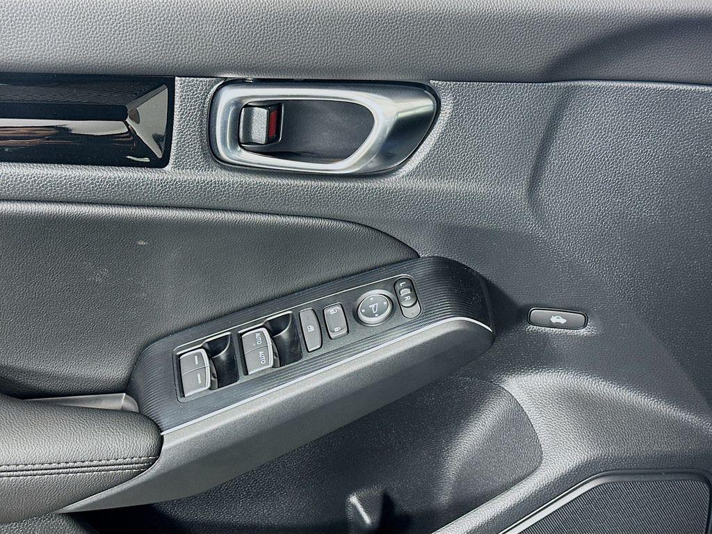 new 2026 Honda Civic Hybrid car, priced at $33,945