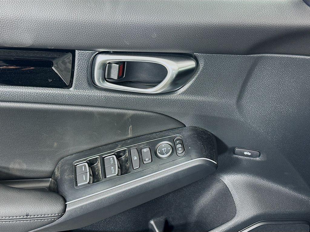 new 2026 Honda Civic Hybrid car, priced at $33,490