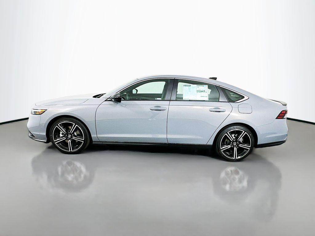new 2025 Honda Accord Hybrid car, priced at $35,305