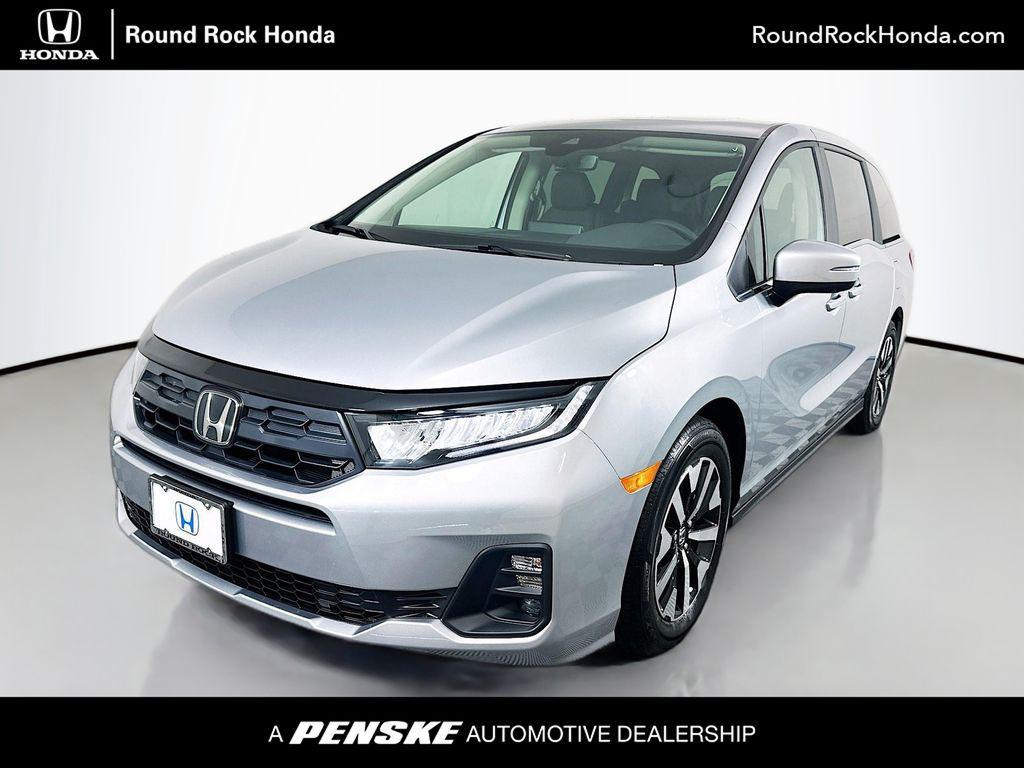 new 2026 Honda Odyssey car, priced at $44,290