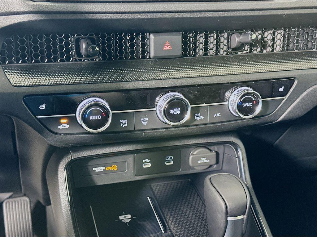 new 2026 Honda CR-V Hybrid car, priced at $40,630