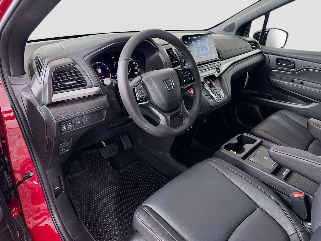 new 2026 Honda Odyssey car, priced at $46,440