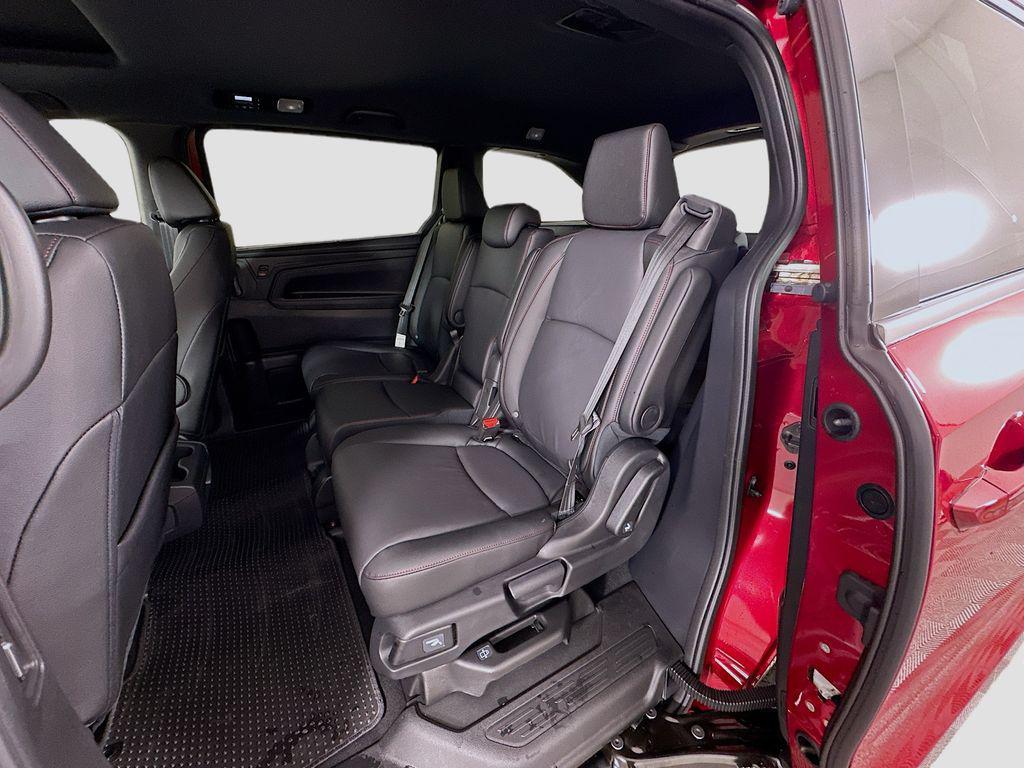 new 2026 Honda Odyssey car, priced at $46,440