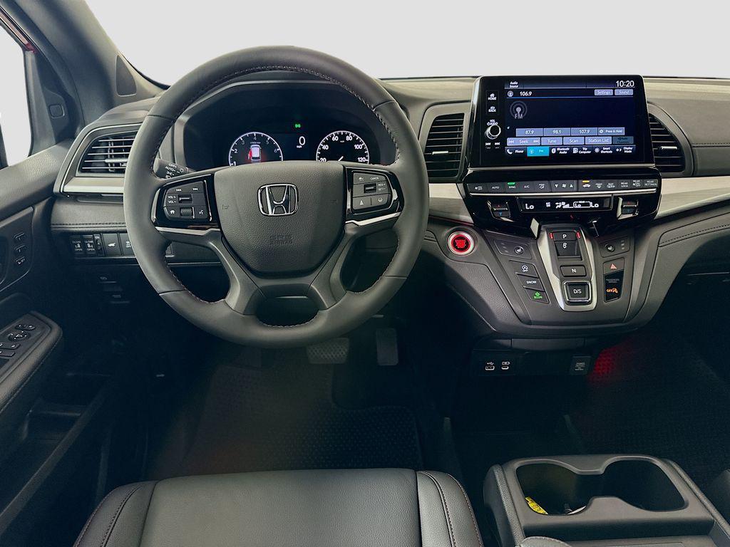 new 2026 Honda Odyssey car, priced at $46,440