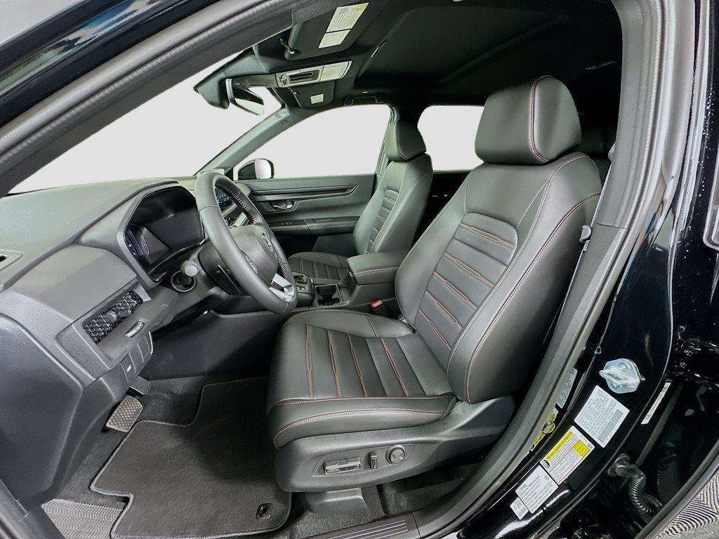 new 2026 Honda CR-V Hybrid car, priced at $40,175