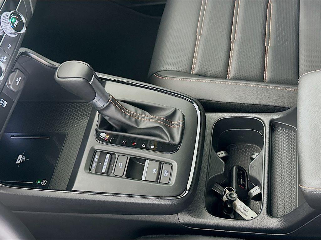 new 2026 Honda CR-V Hybrid car, priced at $40,175