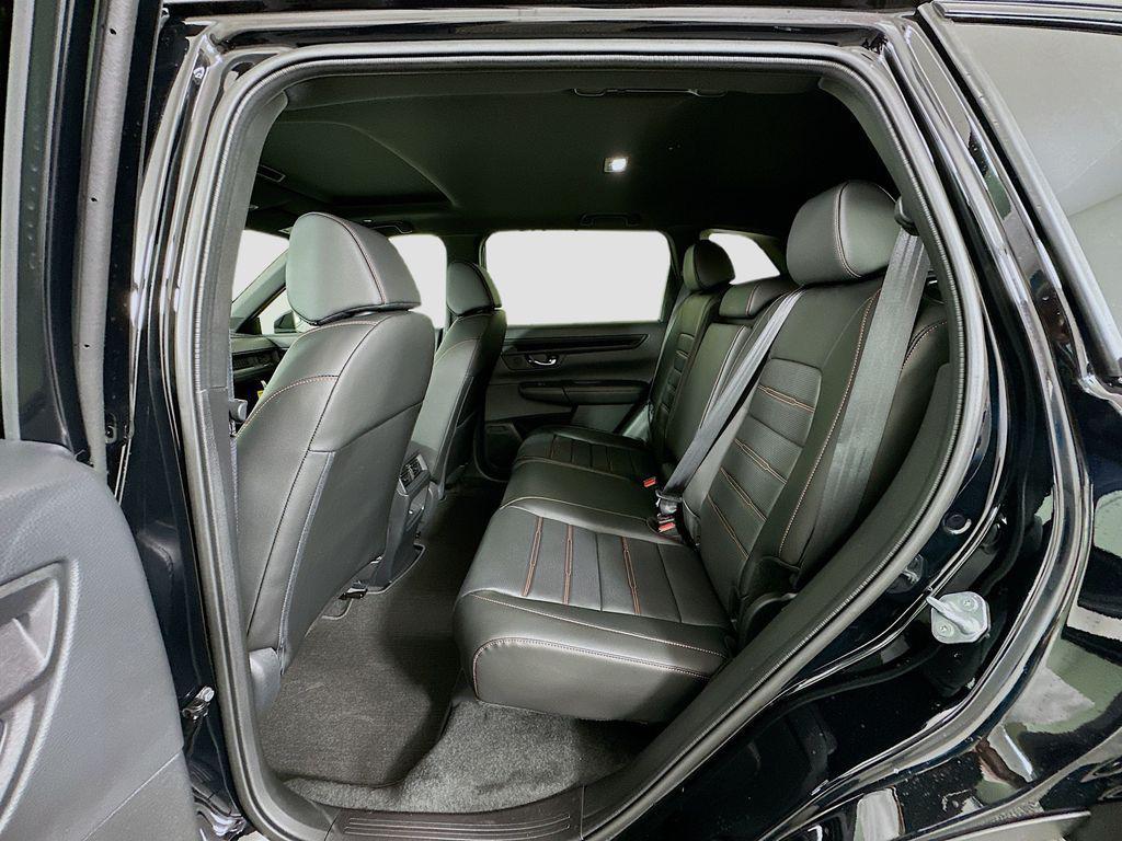 new 2026 Honda CR-V Hybrid car, priced at $40,175