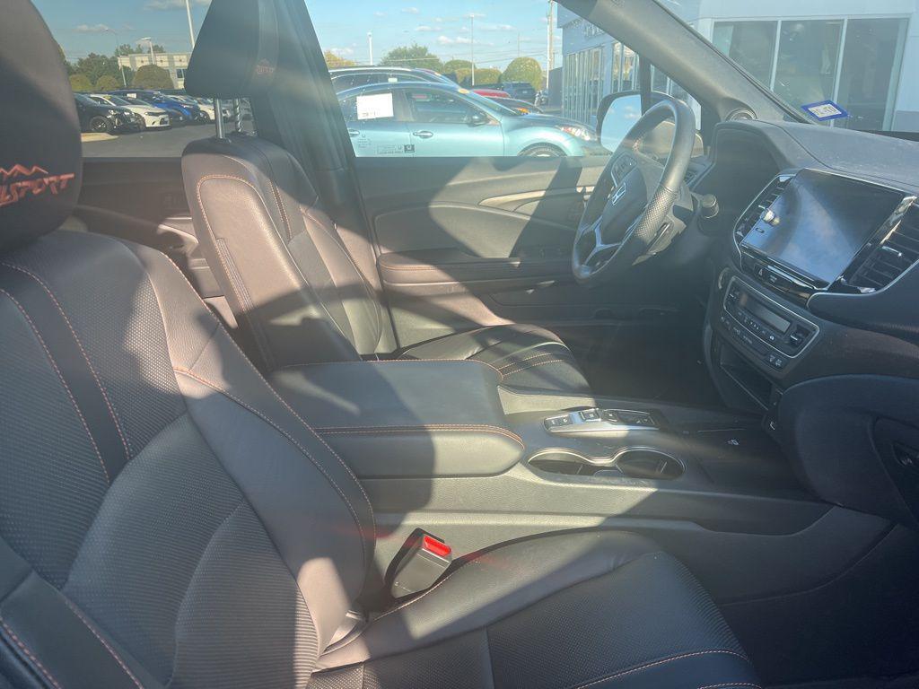 used 2024 Honda Ridgeline car, priced at $38,000