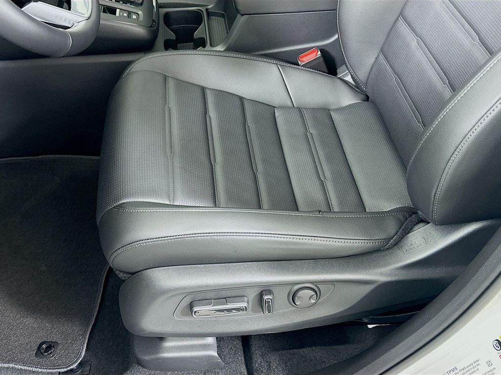 used 2026 Honda CR-V car, priced at $35,000
