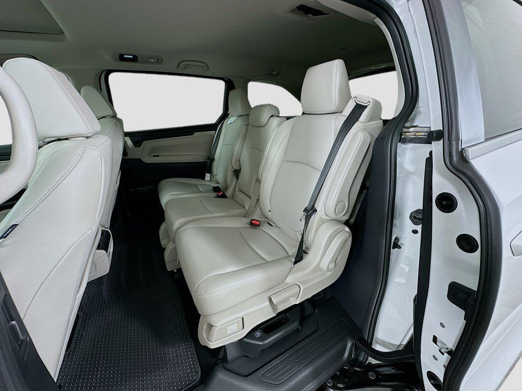 new 2026 Honda Odyssey car, priced at $44,745