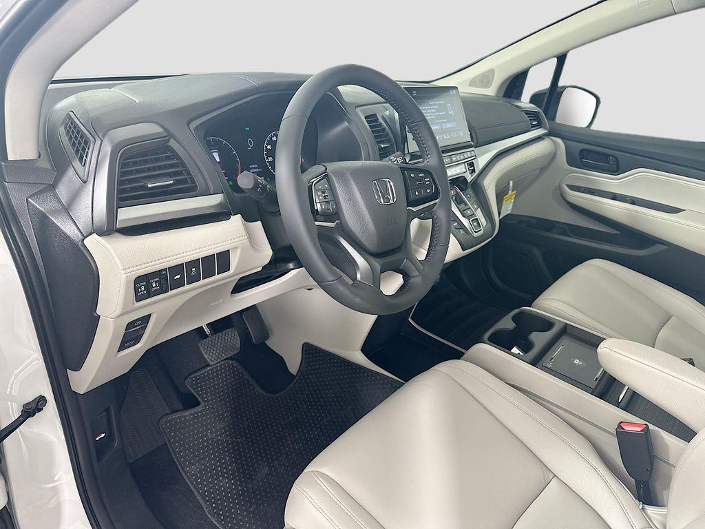 new 2026 Honda Odyssey car, priced at $44,745