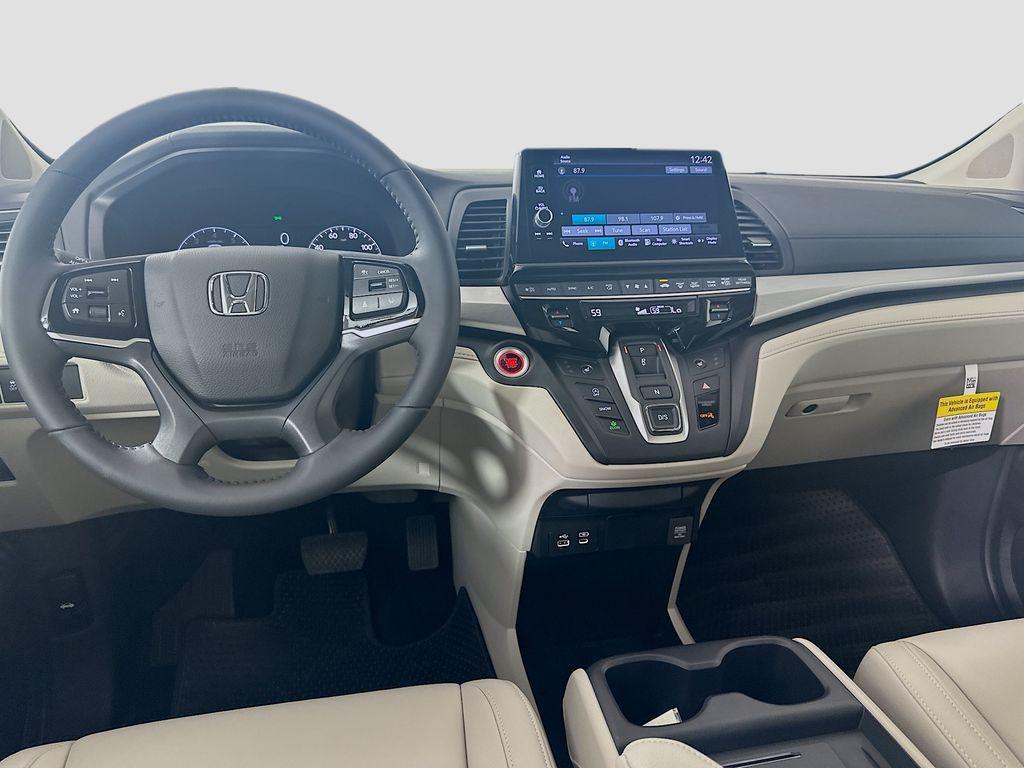 new 2026 Honda Odyssey car, priced at $44,745