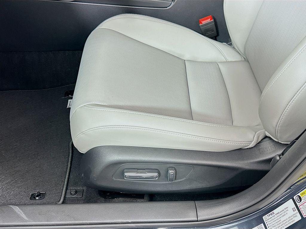 new 2026 Honda Civic Hybrid car, priced at $34,690