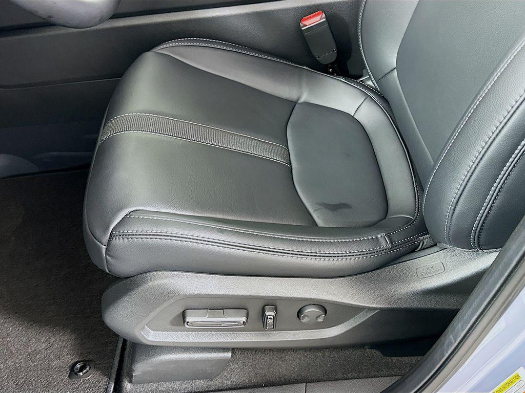 new 2025 Honda Pilot car, priced at $51,650