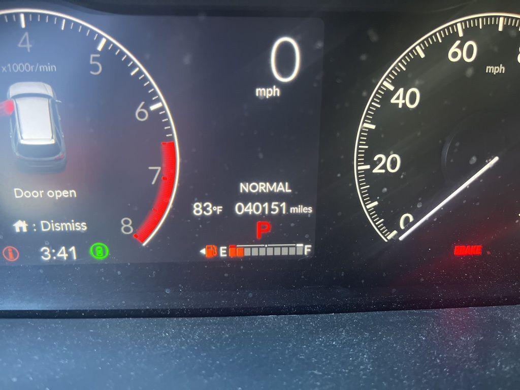 used 2023 Honda Pilot car, priced at $34,700